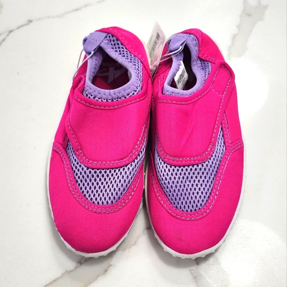 Girls water shoes